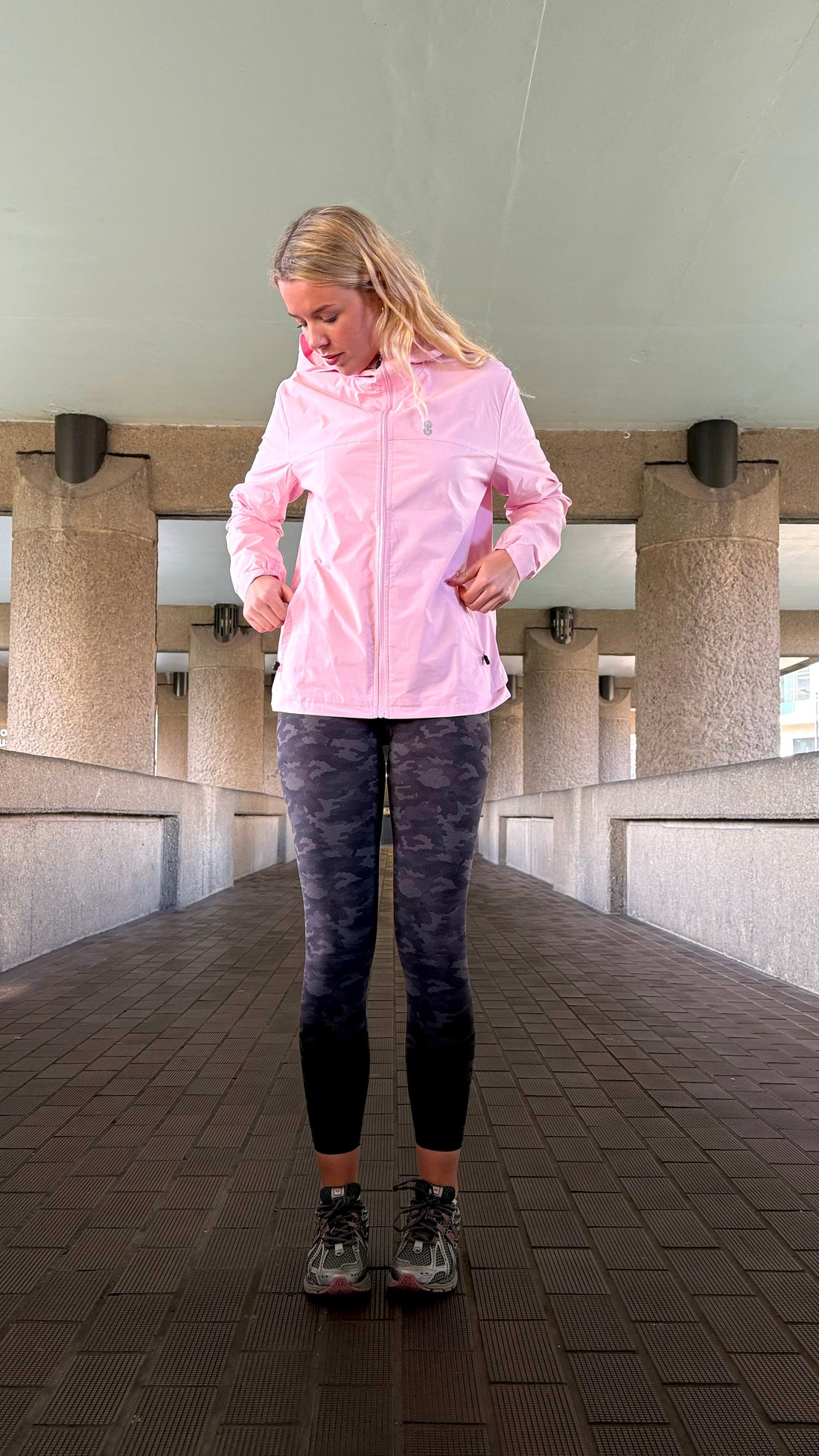 Stylish Urban Windbreakers for Active City Life